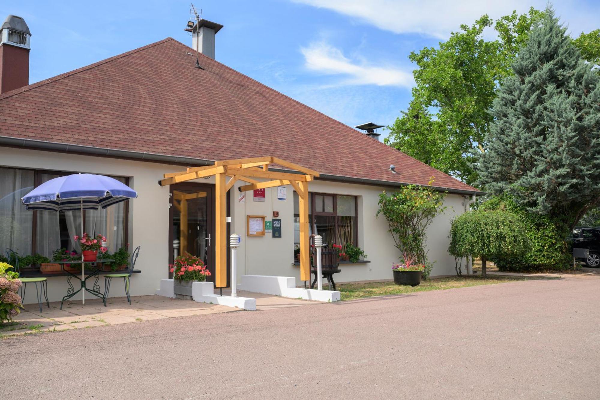 Hotel Restaurant Au Relais D'Alsace Rouffach Exterior foto